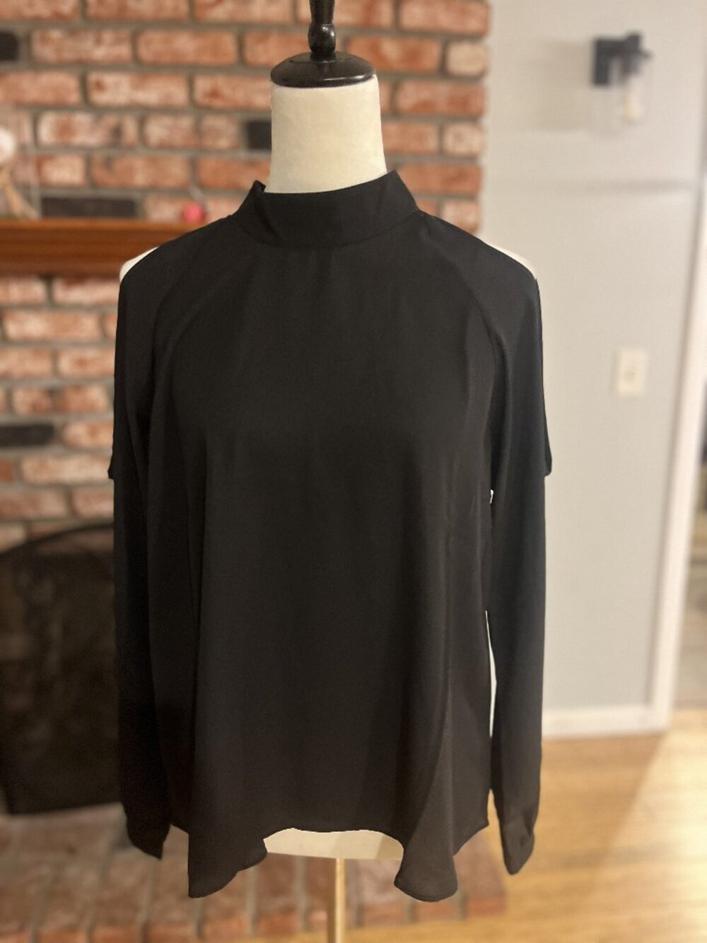 ✨ Three Eight Two Black Mock Neck Blouse Size Small NWOT ✨